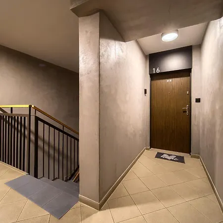 Partynice State Two-level Appartamento